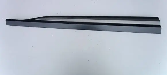 Hyundai Kona I Front door trim (molding) 87723DD000
