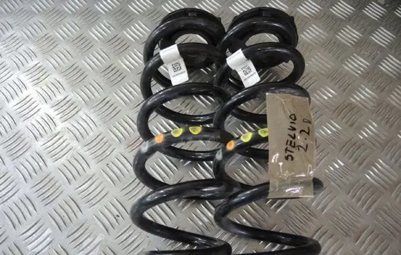 Alfa Romeo Stelvio Rear coil spring