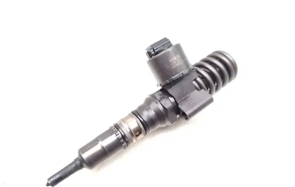 Skoda Octavia Mk2 (1Z) Fuel injector 0414720404
