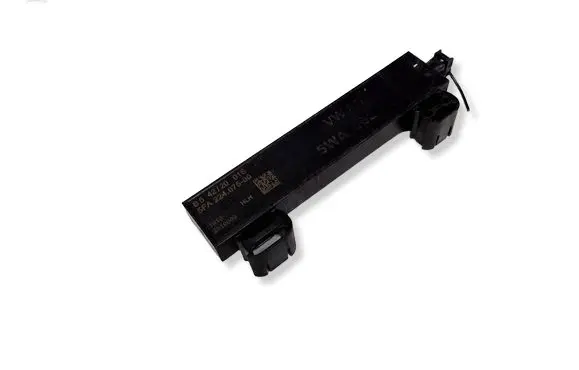 Volkswagen Golf VII Keyless system antenna 5FA224075