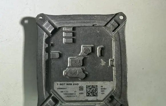 Land Rover Range Rover L322 Xenon control unit/module 1307329243