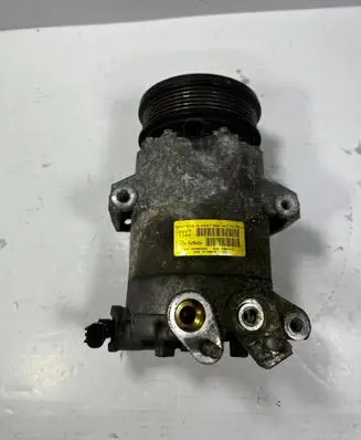 Ford Kuga II Air conditioning (A/C) compressor (pump)