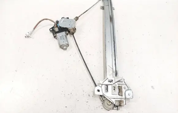 Suzuki Liana Front door window regulator with motor 8343076F10 0621009291