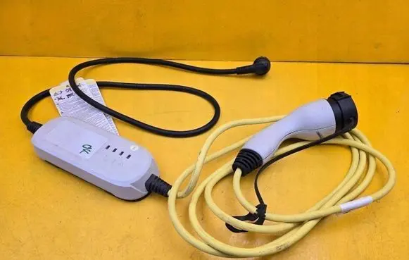 Volkswagen ID.7 Electric car charging cable 1EA971675