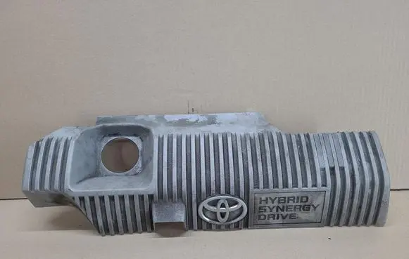 Toyota Prius+ (ZVW40) Engine cover (trim) 1121237090