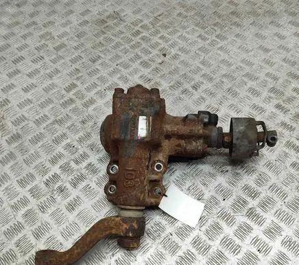 Nissan Patrol Y61 Power steering pump 49200VB000