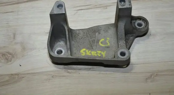 Citroen C5 Engine mounting bracket 11852214076