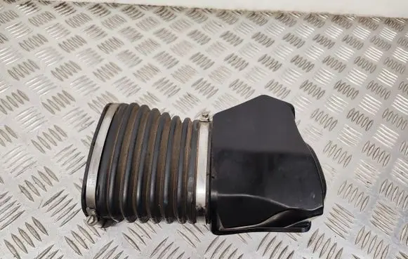 Mercedes-Benz E W213 Air intake duct part A6540980083 A6540901200