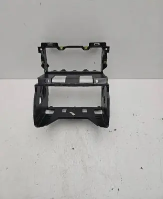 Volkswagen Golf VI Radio/GPS head unit trim 5K0858089D 5K0858005