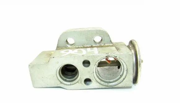 Volkswagen Polo IV 9N3 Air conditioning (A/C) expansion valve 52268990