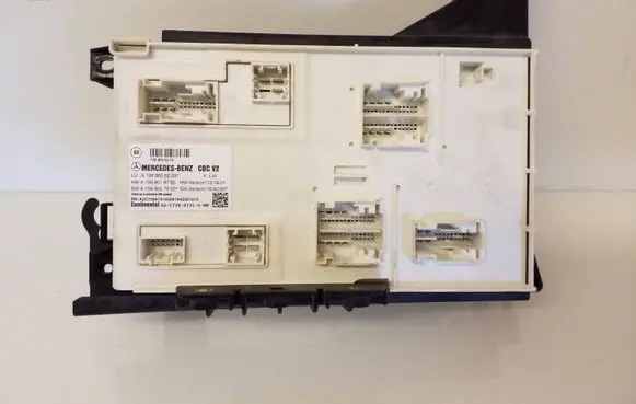 Mercedes-Benz B W246 W242 Comfort/convenience module A1569005203 A1569027900 A1569019700