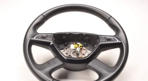 Skoda Superb B6 (3T) Steering wheel 5E0419685A