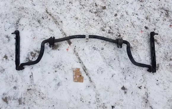 Chevrolet Orlando Front anti-roll bar/sway bar 13346851