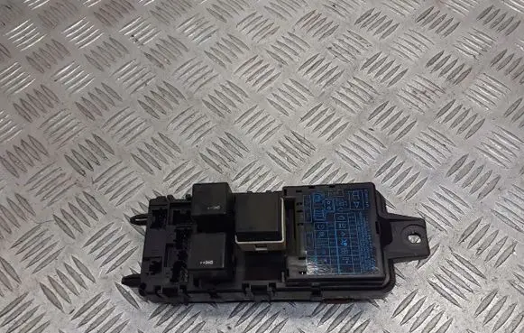 Mitsubishi Space Star High voltage junction box MB953355