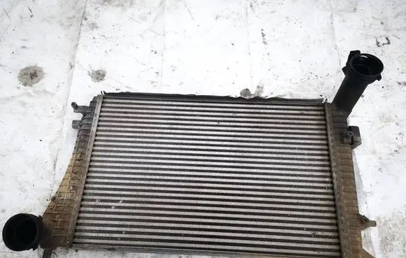 Volkswagen PASSAT B6 Intercooler radiator 3C0145803F