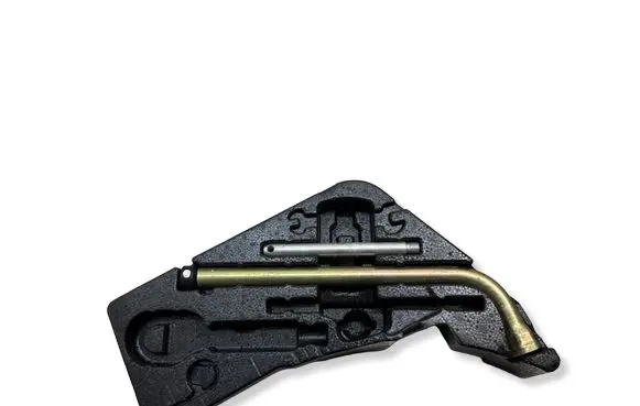 Audi Q7 4L Tool set 4L0012113C
