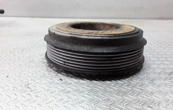 Volkswagen Bora Crankshaft pulley 