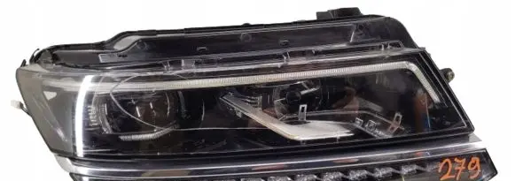 Volkswagen Tiguan Headlight/headlamp 5NB941082D