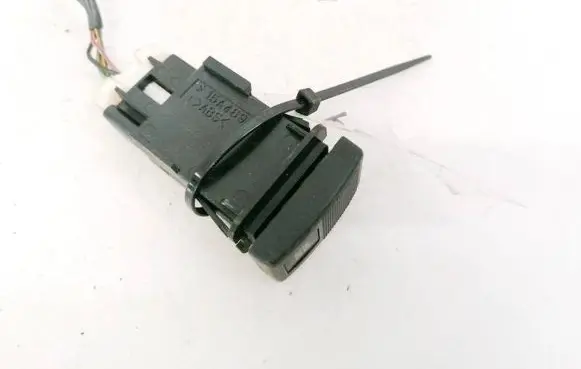 Traction control (ASR) switch