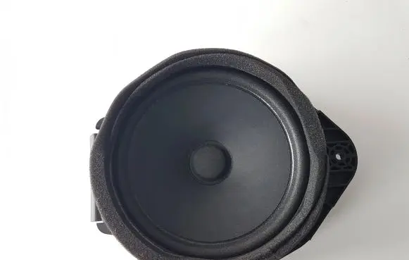 Opel Astra K Front door speaker 39137996 654558089 7003020300000X