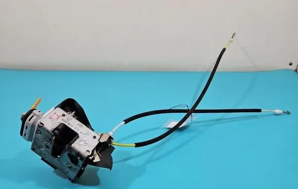 Audi A4 S4 B5 8D Rear door lock 8D0839015A IMPRK1459862