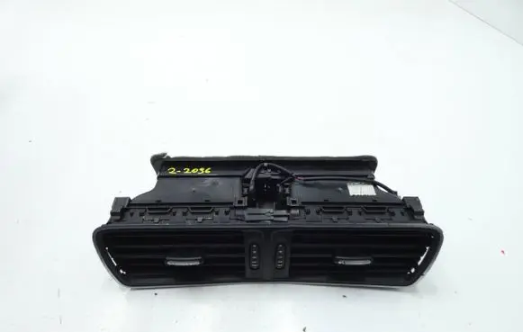 Volkswagen PASSAT CC Dash center air vent grill 3AC819728A 19012012