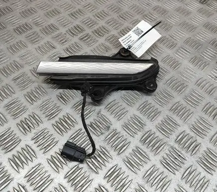 Tesla Model X Front door exterior handle 104515700D