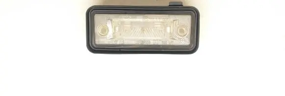 Volkswagen Touran I Number plate light 1T0827824