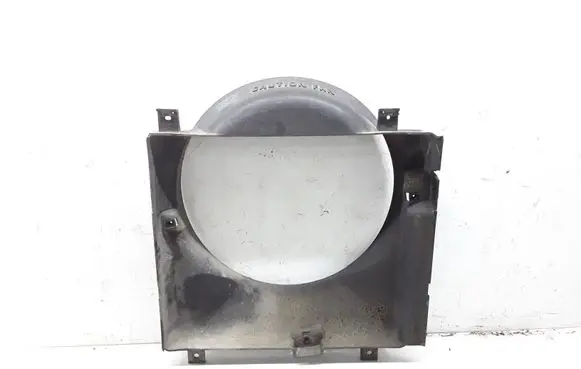 Jeep Grand Cherokee (WJ) Radiator cooling fan shroud 52079508
