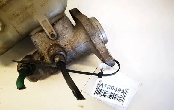 Renault Laguna II Master brake cylinder 