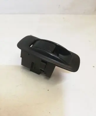 Toyota Corolla Verso AR10 Electric window control switch 848010F030B0