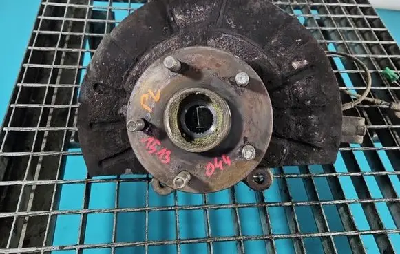 Suzuki Grand Vitara II Front wheel hub spindle knuckle IMPRK1513044