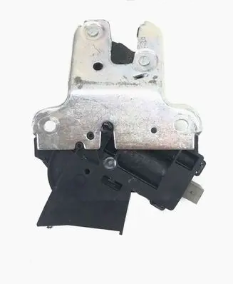 Volkswagen PASSAT B6 Loading door exterior handle 8P5827565C