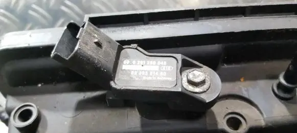 Citroen C4 I Air pressure sensor 0261230043 9639381480