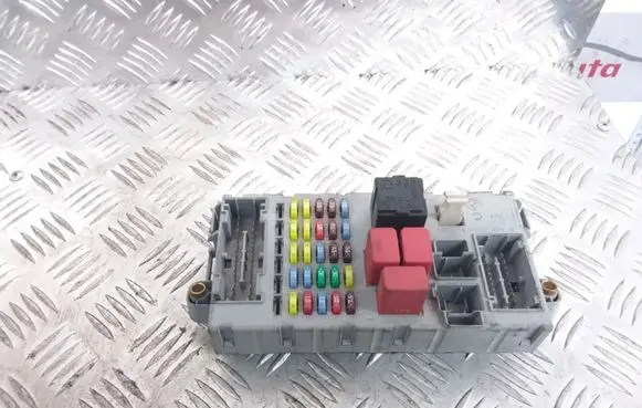 Fiat Croma Fuse module 46846746 501202300060