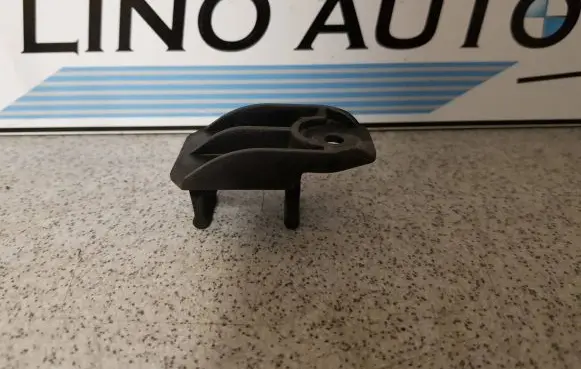 BMW 5 E39 Radiator mount bracket 17403152