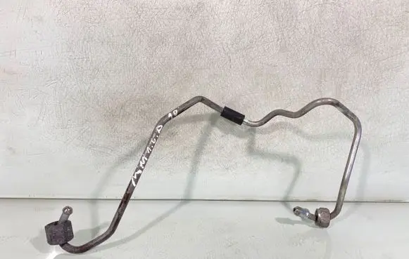 Mini One - Cooper Coupe R56 Fuel injector supply line/pipe 