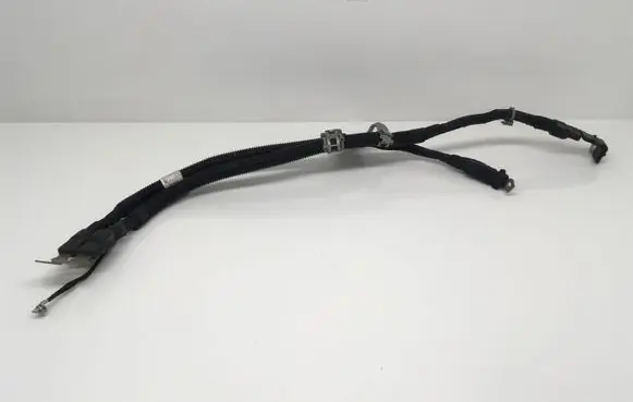 Mercedes-Benz C W205 Wires (generator/alternator) A2054400936