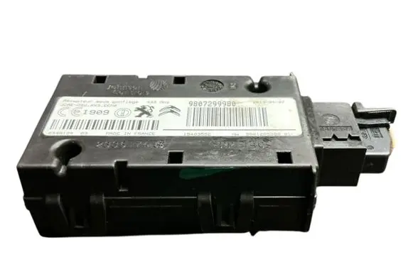 Peugeot 3008 I Tire pressure sensor 9807299980 2335174
