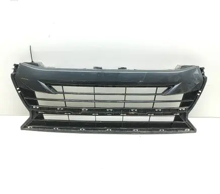 Isuzu D-Max Front grill 8975512442