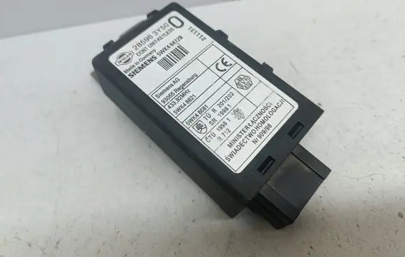 Nissan X-Trail T30 Door central lock control unit/module 285963Y50 5WK48821 5WK46472B