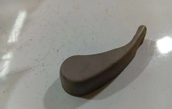 Renault Clio III Engine bonnet (hood) release handle 432983