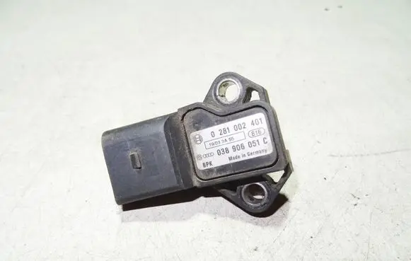 Audi A4 S4 B7 8E 8H Air pressure sensor 0281002401 038906051C