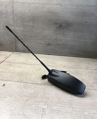 Opel Astra K Aerial GPS antenna 13476637 7410300000000K 000140640