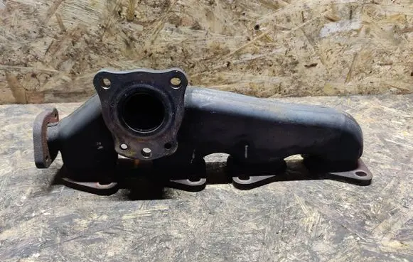 Mercedes-Benz CLA C117 X117 W117 Exhaust manifold