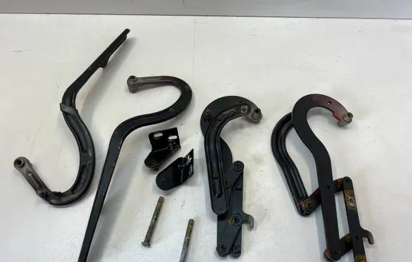 Mercedes-Benz SL R129 Tailgate/trunk/boot hinge 1297502228 A1297502228
