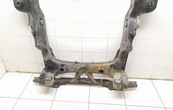 Mercedes-Benz B W245 Front subframe