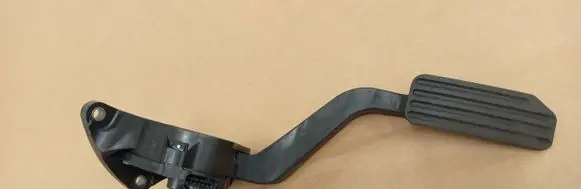Land Rover Discovery Sport Accelerator throttle pedal FK729F838DB