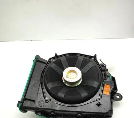 BMW 8 G15 Subwoofer speaker 2622471