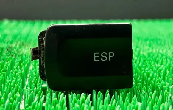 Audi A3 S3 8L ESP (stability program) switch 8L0927134A